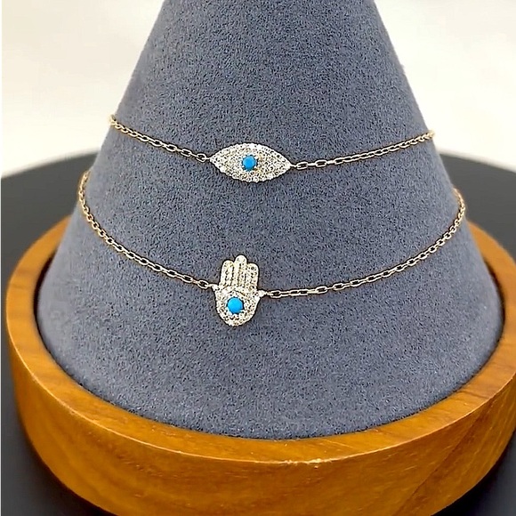 🔥sold🔥18k Solid Gold and Diamond Turquoise Evil Eye Bracelet - Picture 4 of 4